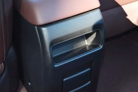 2014款日产骐达1.6L