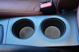2014款日产骐达1.6L
