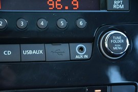 2014款日产骐达1.6L