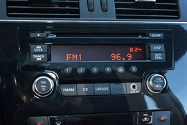 2014款日产骐达1.6L