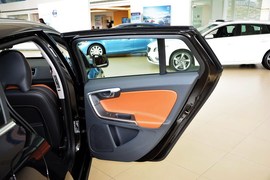 2015款沃尔沃V60