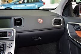 2015款沃尔沃V60