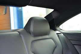 2014款宝马M4双门轿跑车