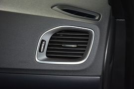 2015款沃尔沃V60