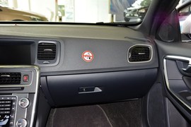 2015款沃尔沃V60
