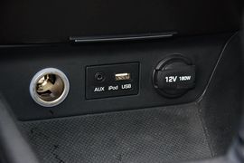 2014款现代名图2.0L自动至尊型
