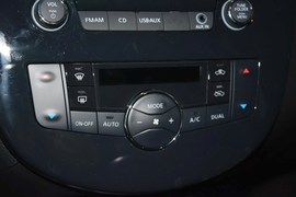 2011款日产骐达1.6L手动智能型