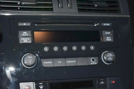 2011款日产骐达1.6L手动智能型