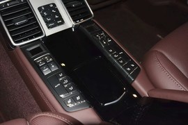2014款保时捷Panamera
