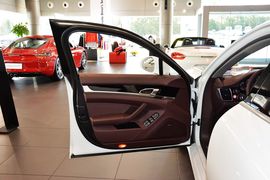 2014款保时捷Panamera
