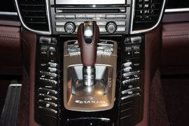 2014款保时捷Panamera