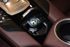 2014款保时捷Panamera