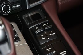 2014款保时捷Panamera