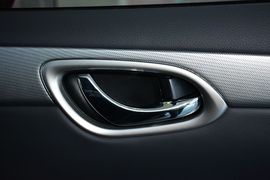 2014款日产轩逸1.6XV