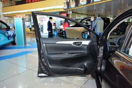 2014款日产轩逸1.6XV