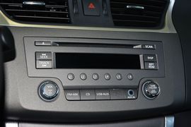 2014款日产轩逸1.6XV