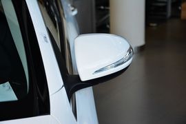 2015款奔驰C180L运动型