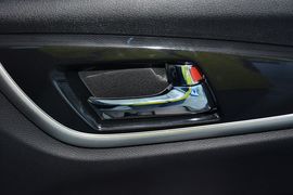 2015款本田凌派1.8L自动豪华版