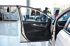 2015款本田凌派1.8L自动豪华版
