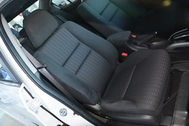 2015款本田凌派1.8L自动豪华版