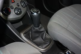 2014款雪佛兰爱唯欧三厢1.4L手动舒享版