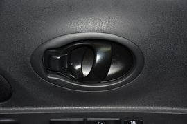 2015款日产玛驰1.5L自动型