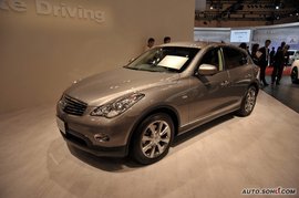 日产天际线Crossover