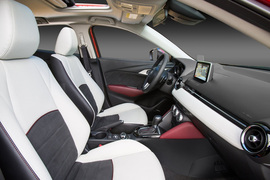 2016款马自达CX-3