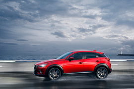 2016款马自达CX-3