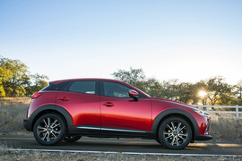 2016款马自达CX-3