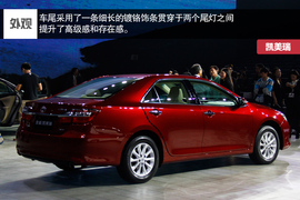 2015款广汽丰田凯美瑞车展实拍