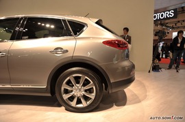 日产天际线Crossover