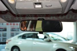 2014款日产奇骏2.0L