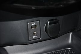 2014款日产奇骏2.0L