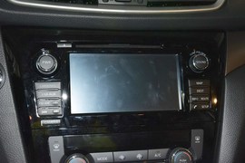 2014款日产奇骏2.0L