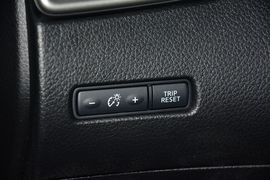 2014款日产奇骏2.0L
