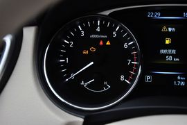 2014款日产奇骏2.0L