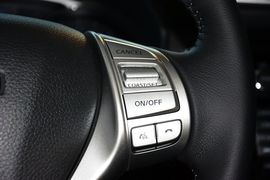 2014款日产奇骏2.0L