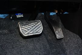 2014款铃木锋驭1.6