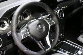 奔驰GLK300极致版广州车展实拍