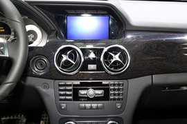 奔驰GLK300极致版广州车展实拍