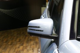 奔驰GLK300极致版广州车展实拍