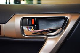 2014款雷克萨斯GX400豪华版