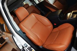 2014款雷克萨斯GX400豪华版