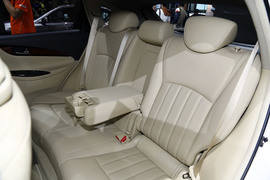 2014款国产英菲尼迪QX50车展解读