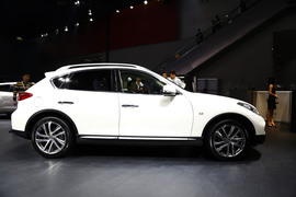 2014款国产英菲尼迪QX50车展解读