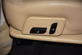 2013款吉利帝豪经典版1.8L手动精英型