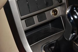 2013款吉利帝豪经典版1.8L手动精英型