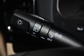 2013款吉利帝豪经典版1.8L手动精英型