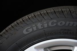 2013款吉利帝豪经典版1.8L手动精英型